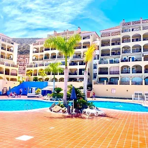 penthouse-sea-view-los-cristianos.tenerifehoteles.net/